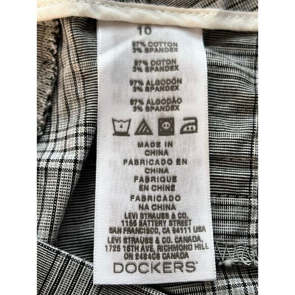 Dockers Mid Rise Curvy Grey Black White Plaid Casual Capri Pants Size 10 - Picture 7 of 8